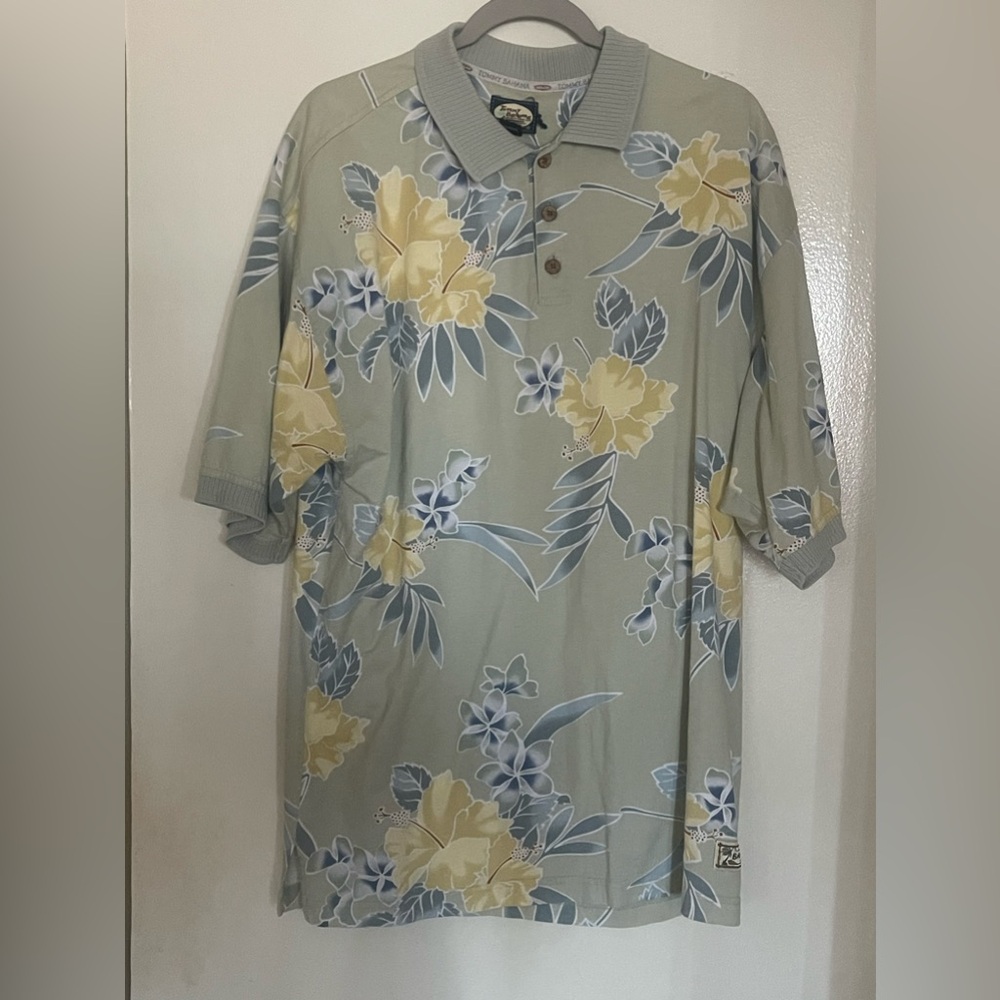 Vintage Tommy Bahama Polo Shirt Men's Large Yellow Floral Short Sleeve Cotton.